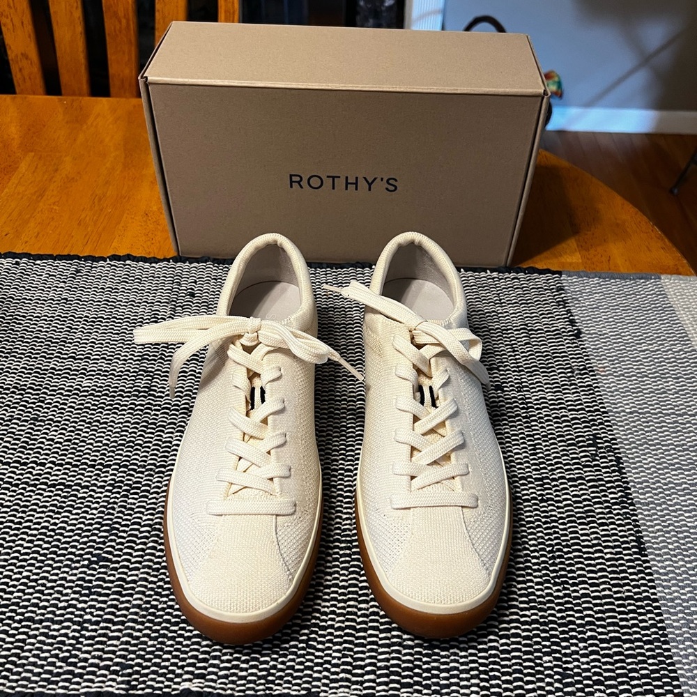Rothy’s Lace Up Sneaker